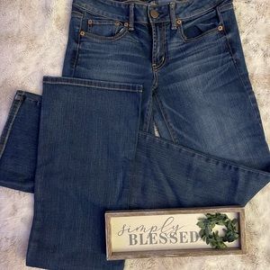 American eagle size 6 extra long boyfriend fit nwot super stretch jeans